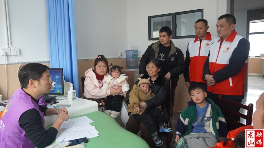 县红十字会开展联善公益行义诊筛查救助活动