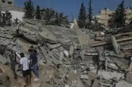 以军对加沙地带的空袭已致310人死亡