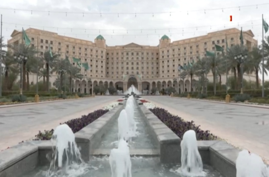 一座酒店、两个房间、三门心思 揭秘美俄乌在利雅得的28小时