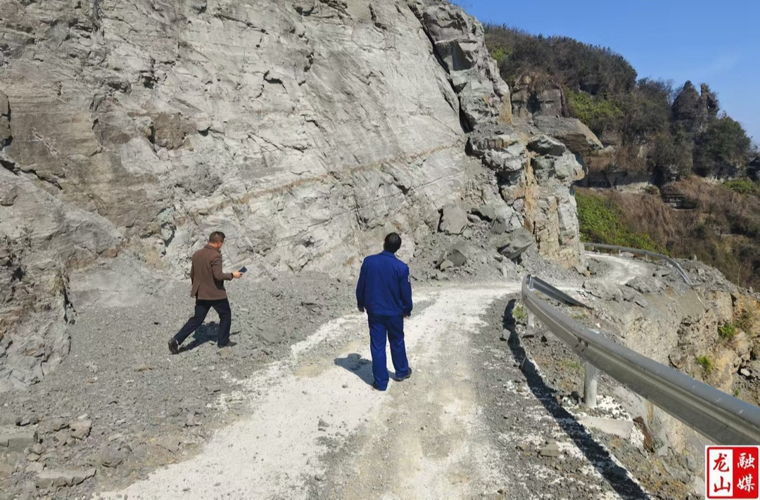 咱果乡开展道路安全隐患专项排查行动