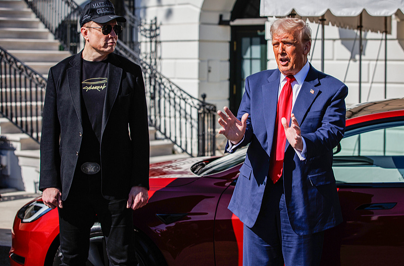 特朗普汽车关税新政招致多方反对 这回连马斯克都坐不住了