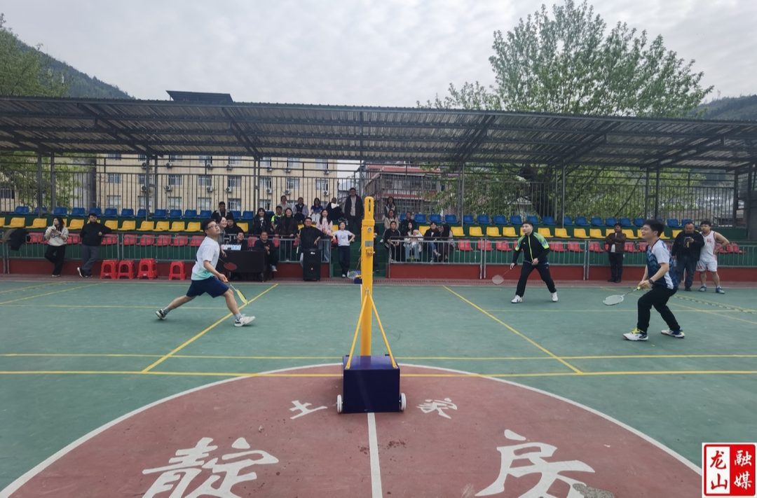 共赴体育之约 同筑团结之基（图）