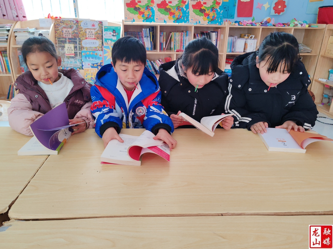 兴隆街道举办读书日活动