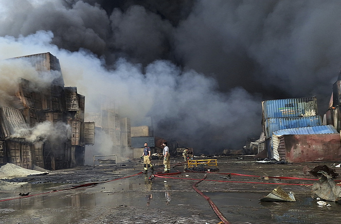 致40人死亡 28日全国哀悼 伊朗港口爆炸最新细节披露→