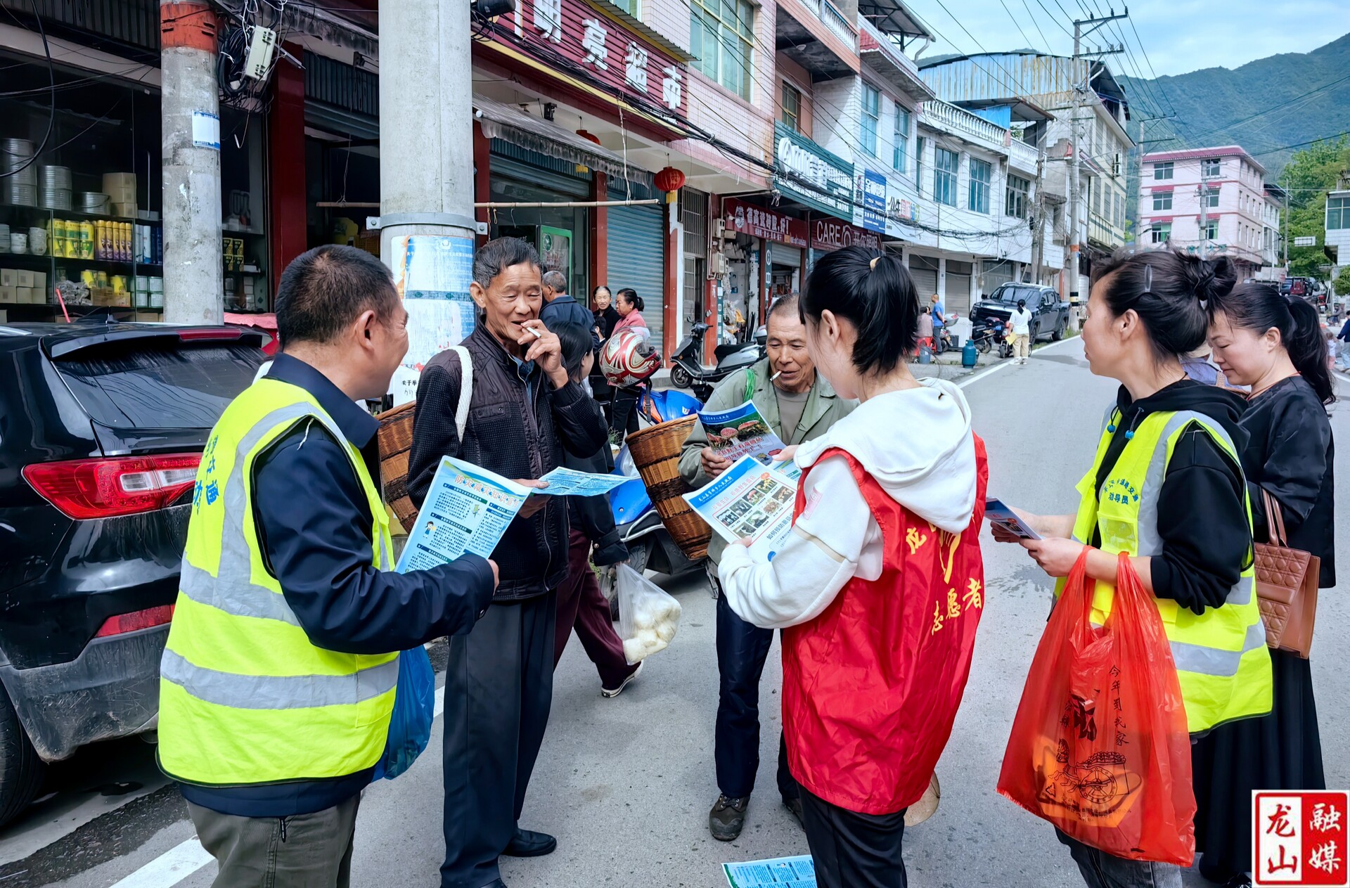 茅坪乡开展“5.12”防灾减灾宣传活动