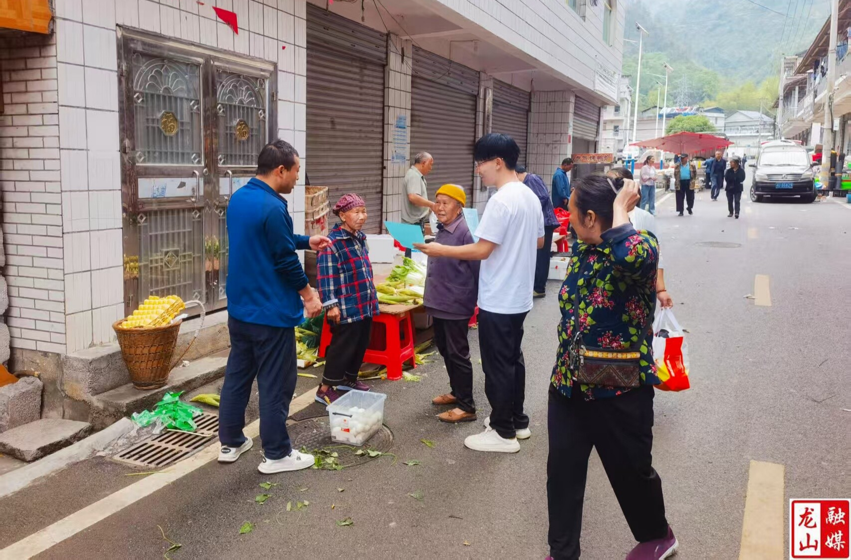 咱果乡开展预防野生蘑菇中毒宣传