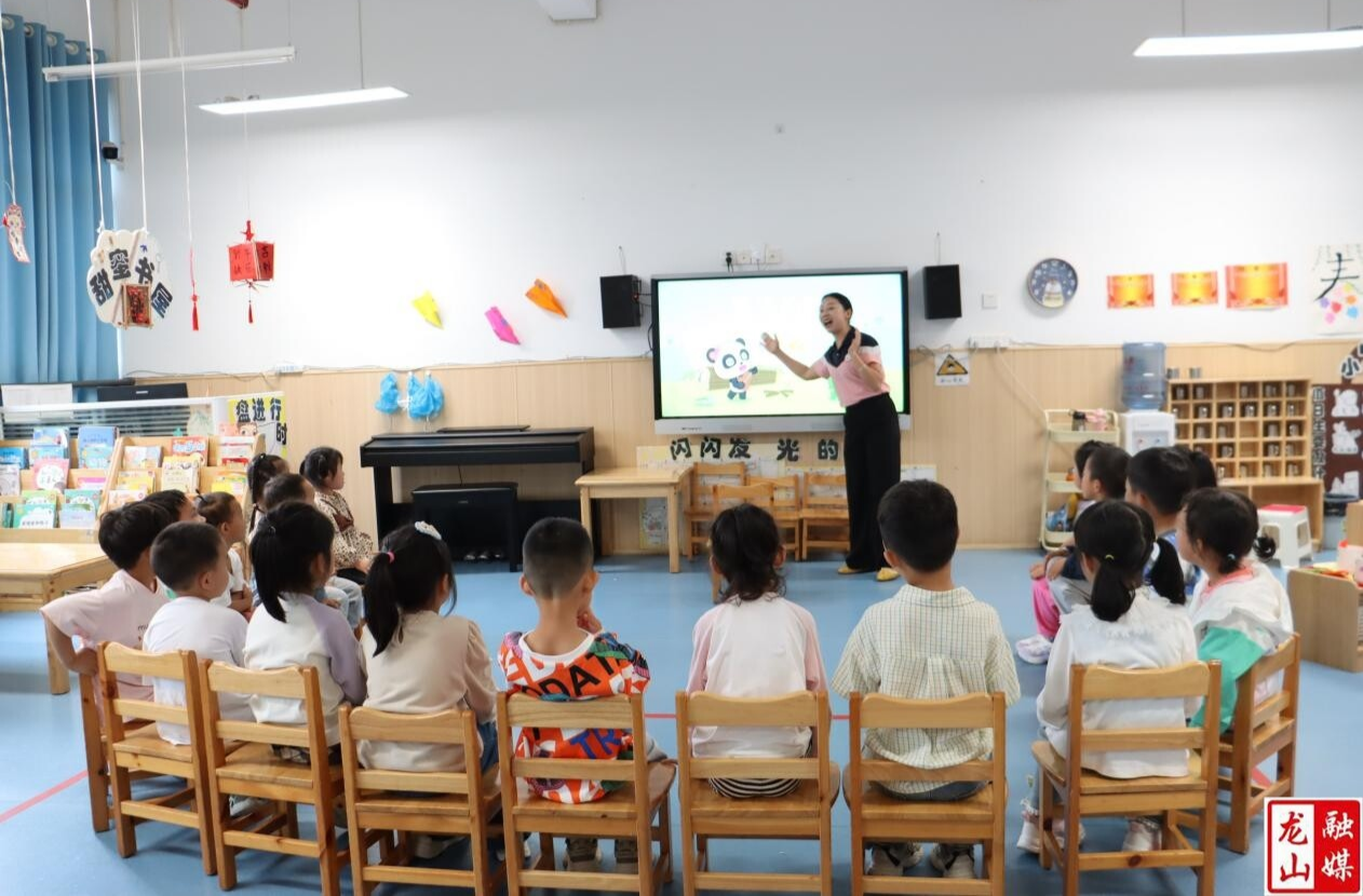 宁乡幼儿园开展“六联共研，五域绽放”同课异构活动