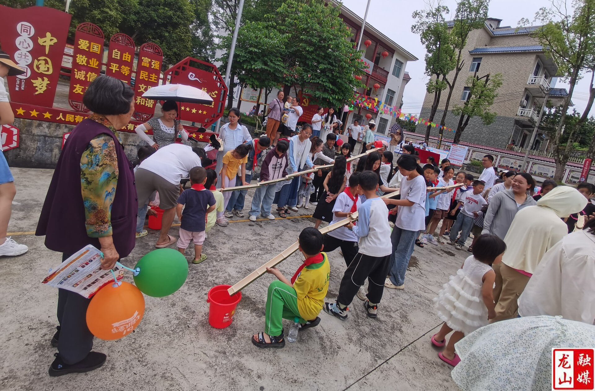 兴隆街道望城社区开展六一儿童节活动