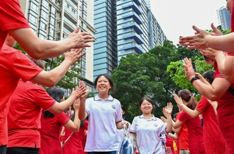 2025年高考明日开启，多地部署为考生保驾护航