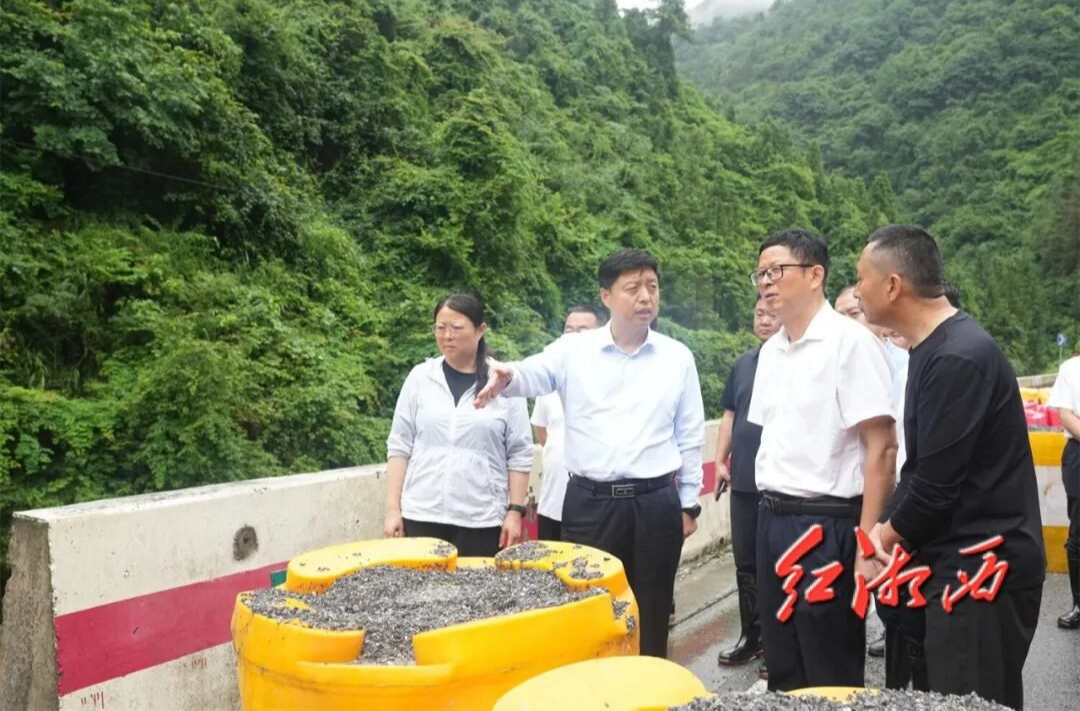 刘涛在龙山县督导防汛抢险救灾工作