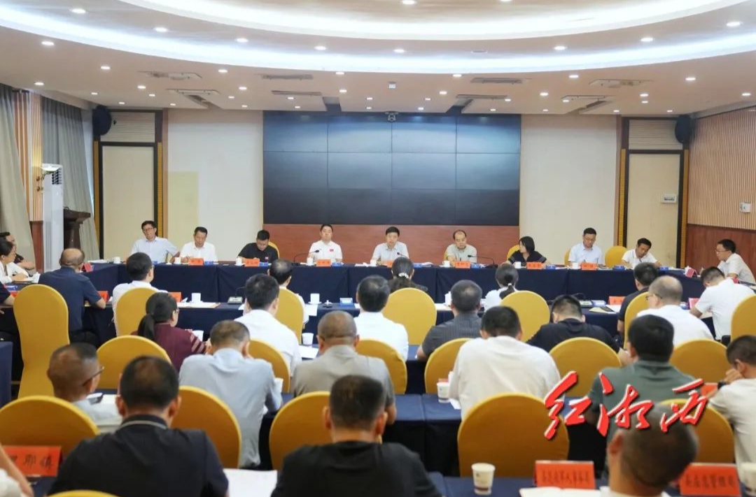 刘涛在龙山县调研时强调：强化链群思维培育壮大特色产业 高标准打造湘鄂渝边区中心城市