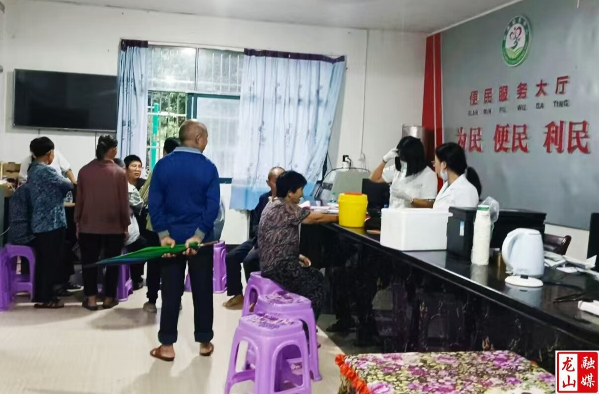 咱果乡开展免费体检活动 守护居民健康（图）