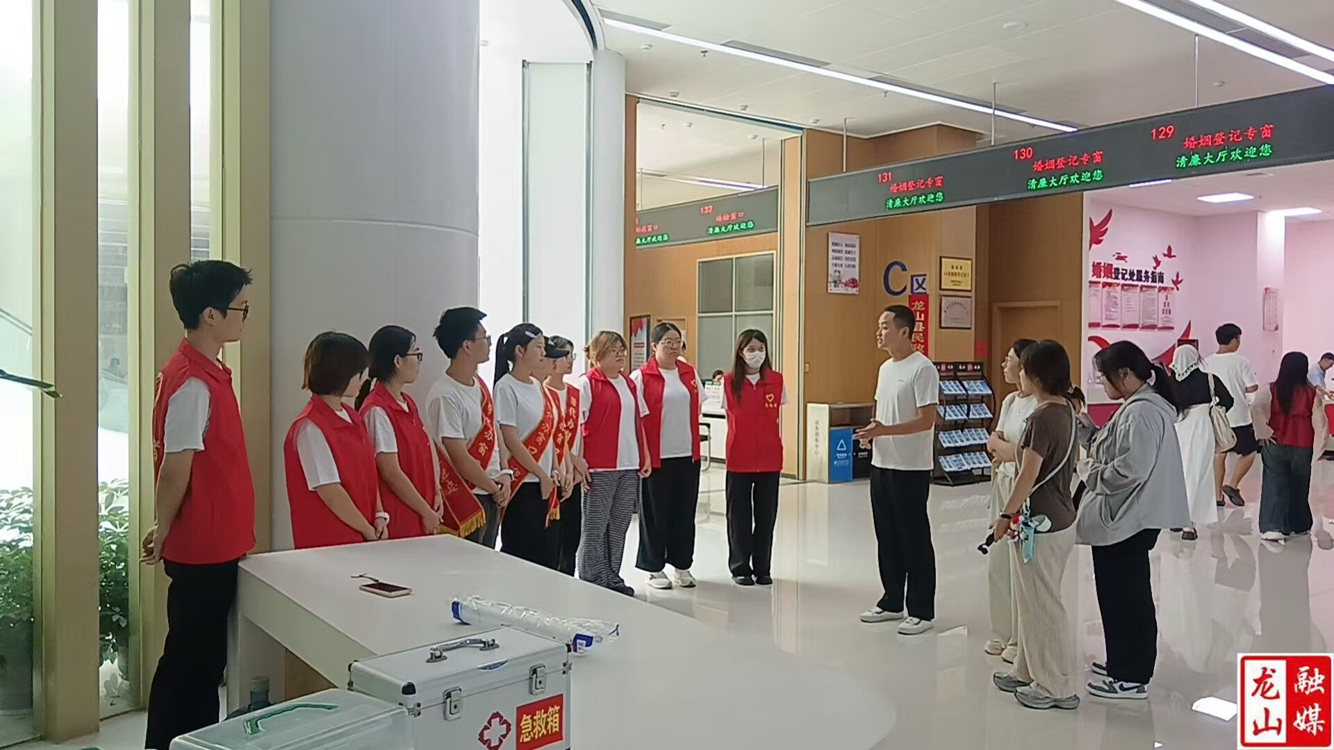 青春力量注入政务服务新活力