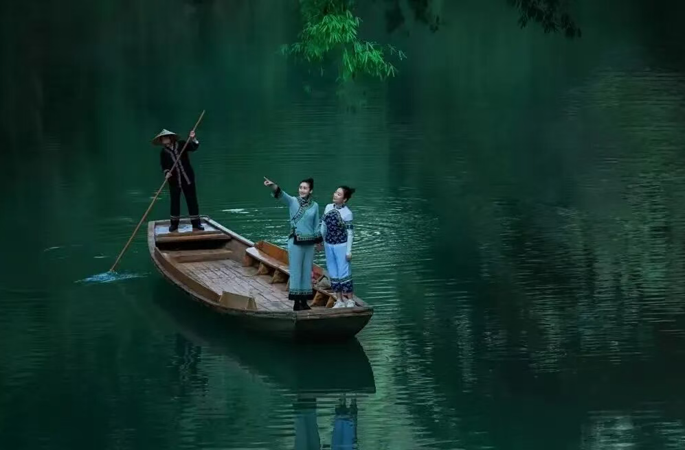 「神秘湘西·简读龙山」心之所往，洞藏天地：乌龙山大峡谷漫游指南