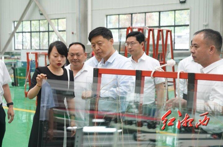 刘涛在永顺县调研时强调 抓实抓细“三项工作” 推动县域经济高质量发展