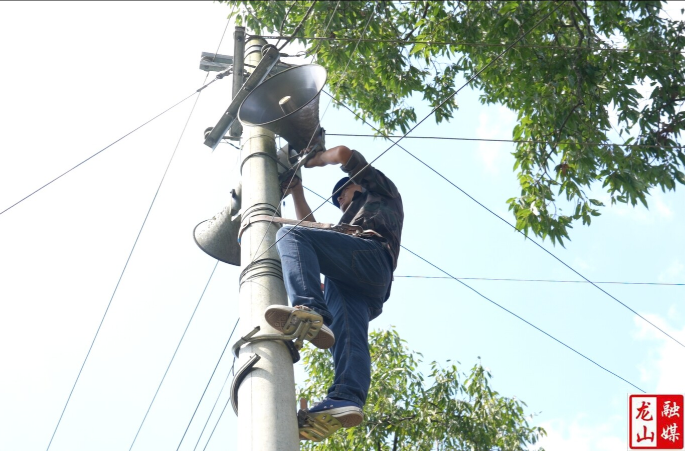 “村村响”日常维护保畅通  7708只喇叭传递惠民音