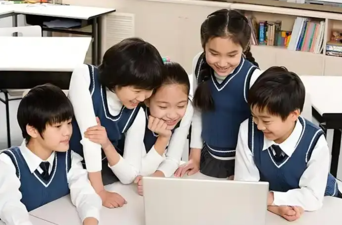 多地探索设置中小学春秋假，怎么休更合适？