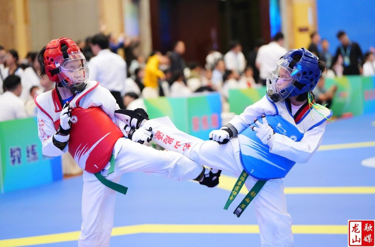 2025湖南省校园跆拳道总决赛落幕 龙山县思源实验学校揽三项总分第一