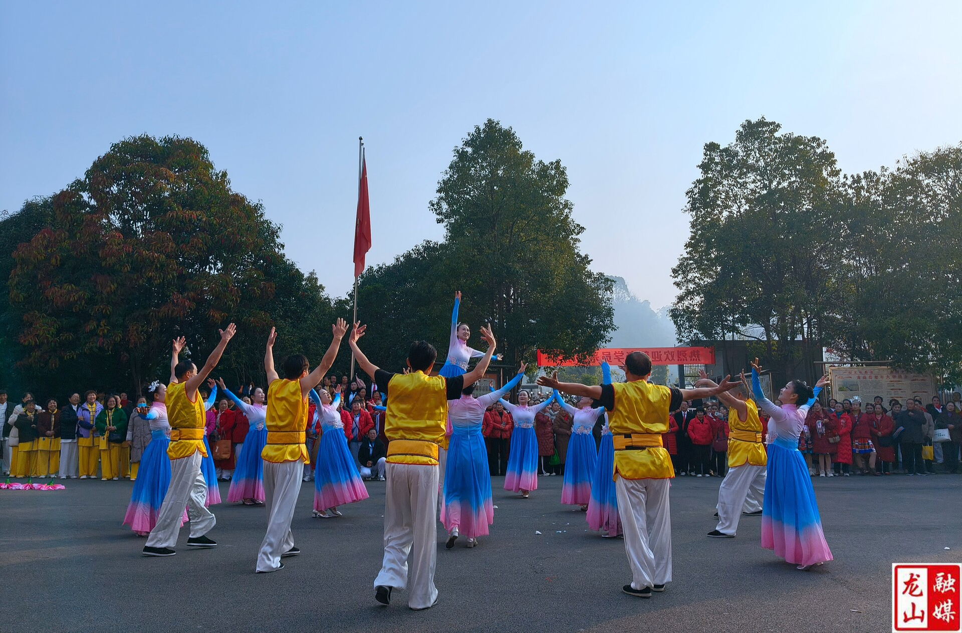 龙山县老年大学2025年秋季学期教学成果展演圆满落幕
