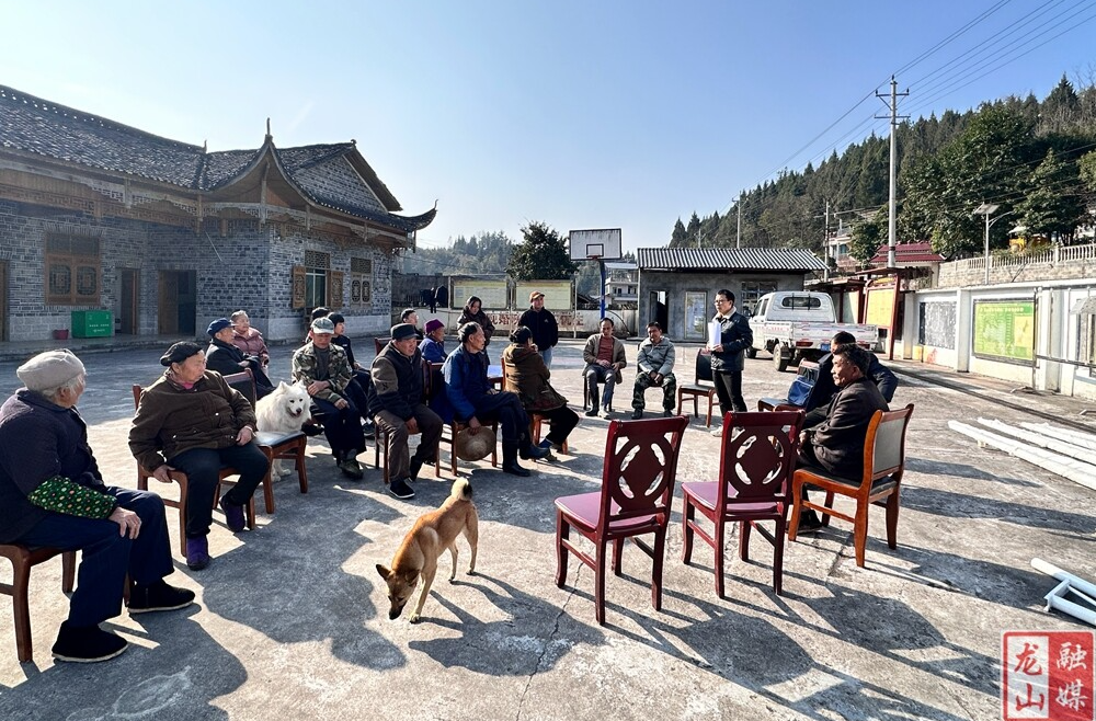 农车镇：冬阳照心田 精神润乡村