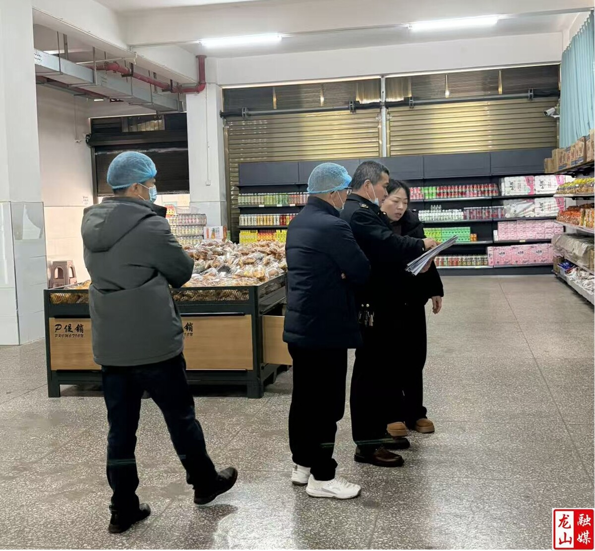 严守“开学第一餐”：县市场监管局为“校园餐”保驾护航