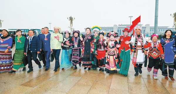 让民族团结进步之花常开长盛