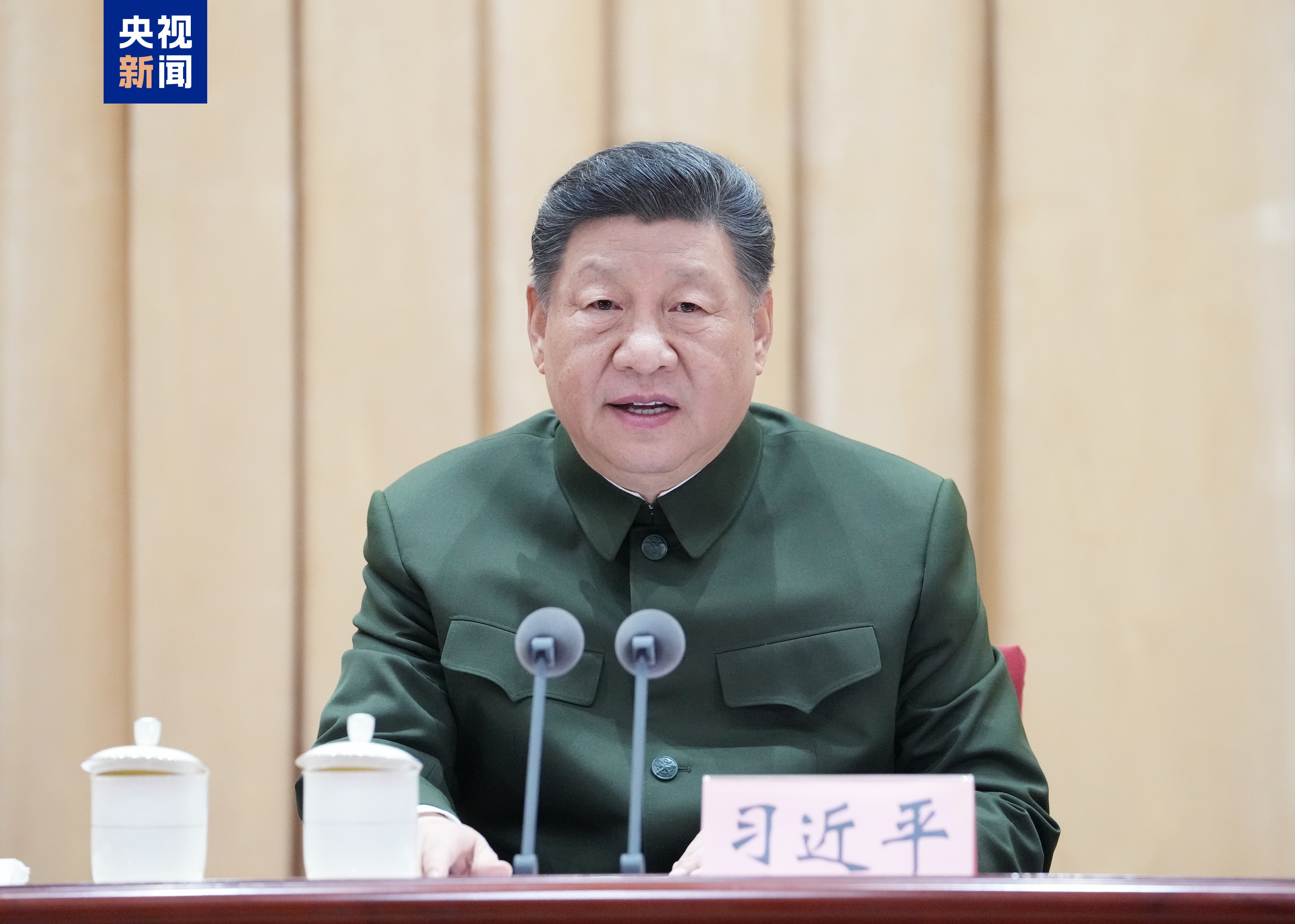 习近平在全军高级干部培训班开班式上发表重要讲话强调 开展思想整风 深化政治整训 以崭新政治面貌迎接建军一百周年