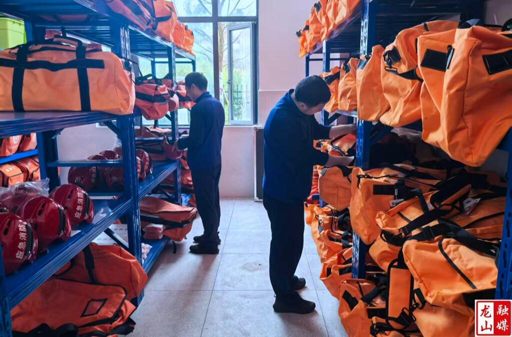 县消防救援局未雨绸缪 全力做好防汛备战工作