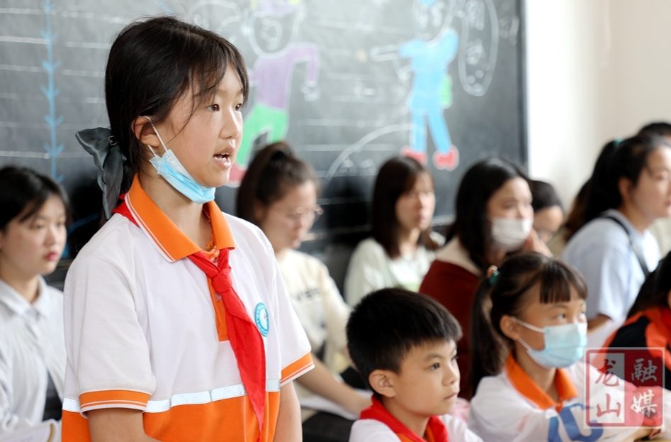 三元学校：首届成语大赛火热开赛中
