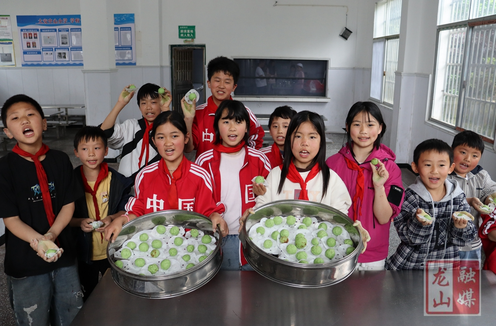 大安小学：指尖与舌尖上的端午