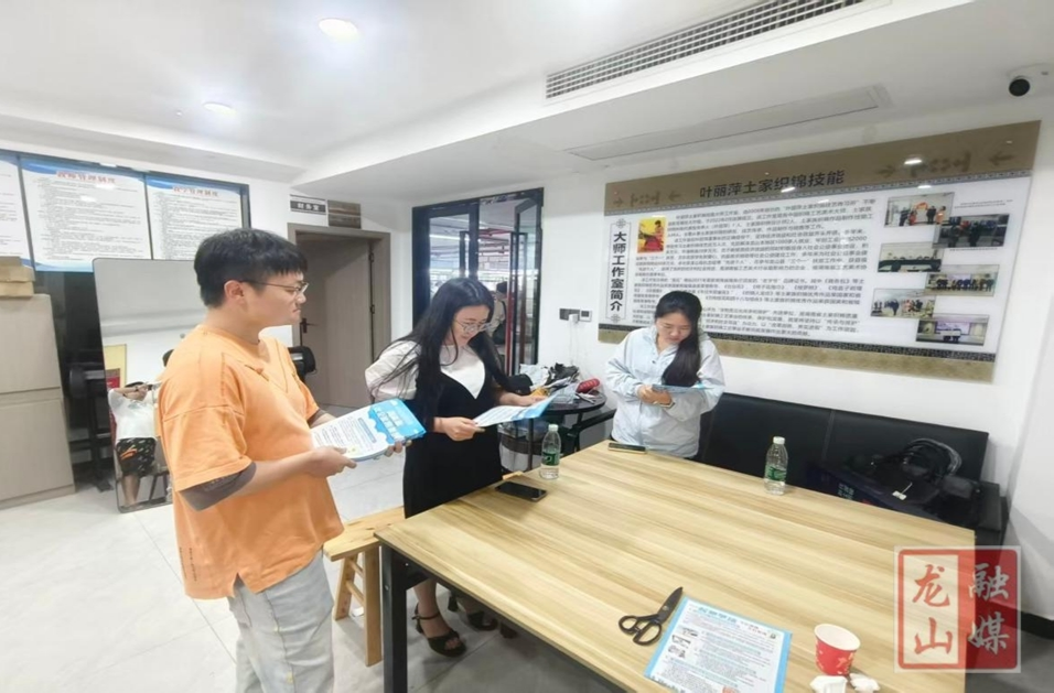 县文旅广电局扎实开展信用宣传月系列活动