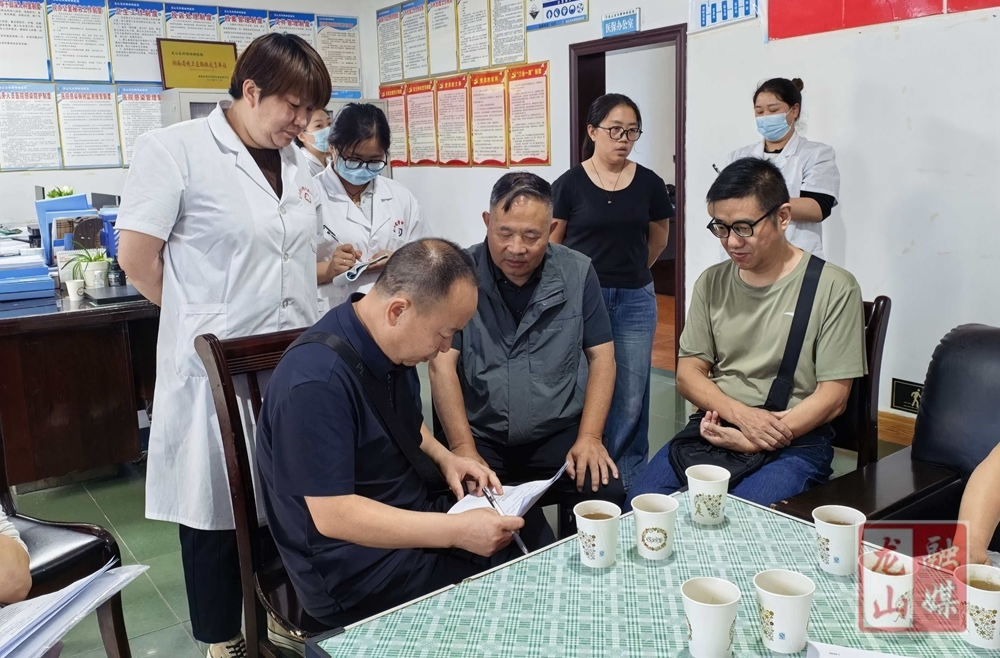 县卫健局开展县直大型医院巡查工作 助推医疗卫生行业高质量发展