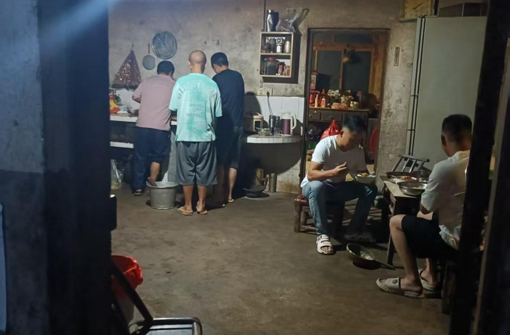 石牌镇紧急转移群众16人
