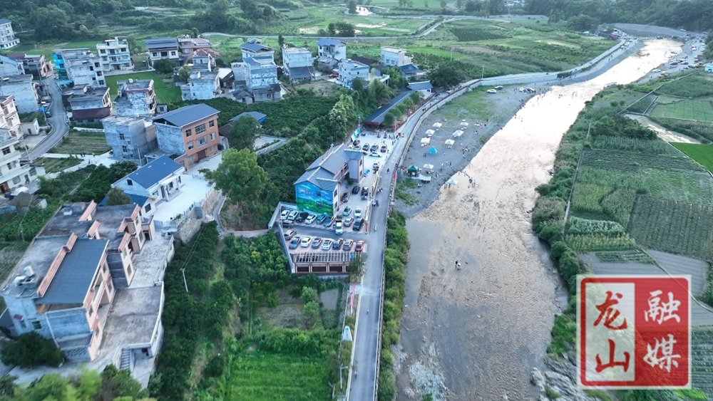 尖岩社区：乡村蝶变展新颜