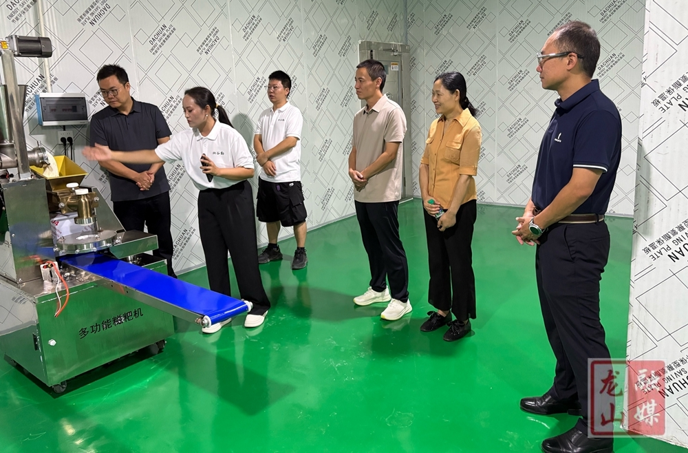 旧校焕新 糍粑飘香！靛房产业园激活乡村振兴新动能