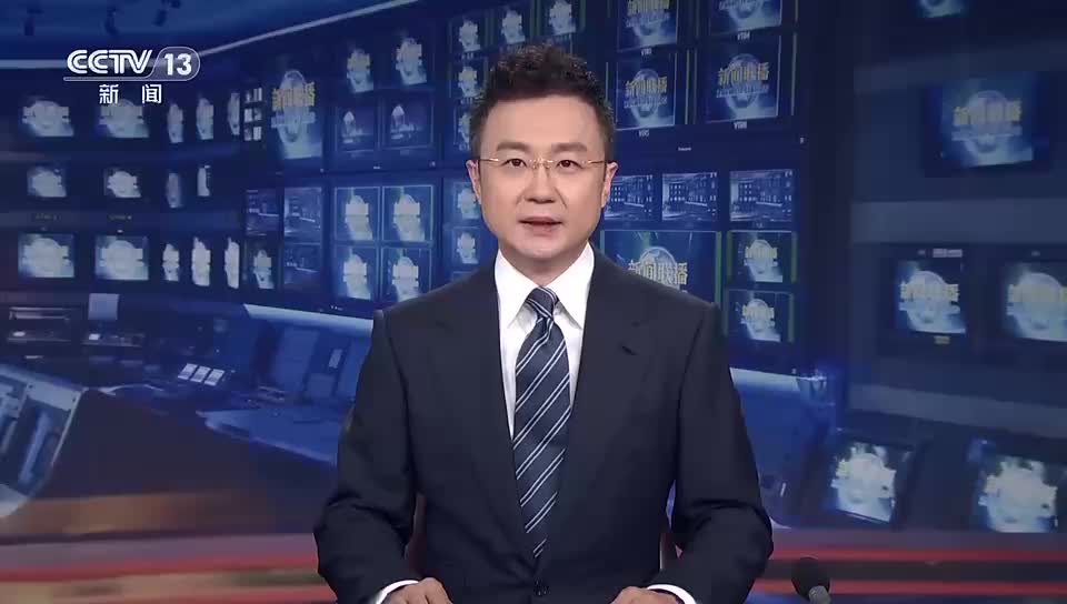 习近平在文化传承发展座谈会上强调 担负起新的文化使命 努力建设中华民族现代文明