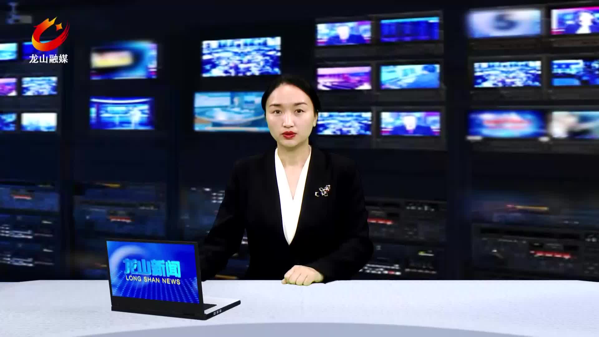 【龙山新闻】万鹏到石牌镇调研乡村振兴工作