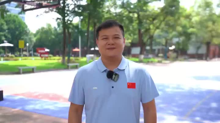 举重奥运冠军龙清泉，为龙山百合打Call！