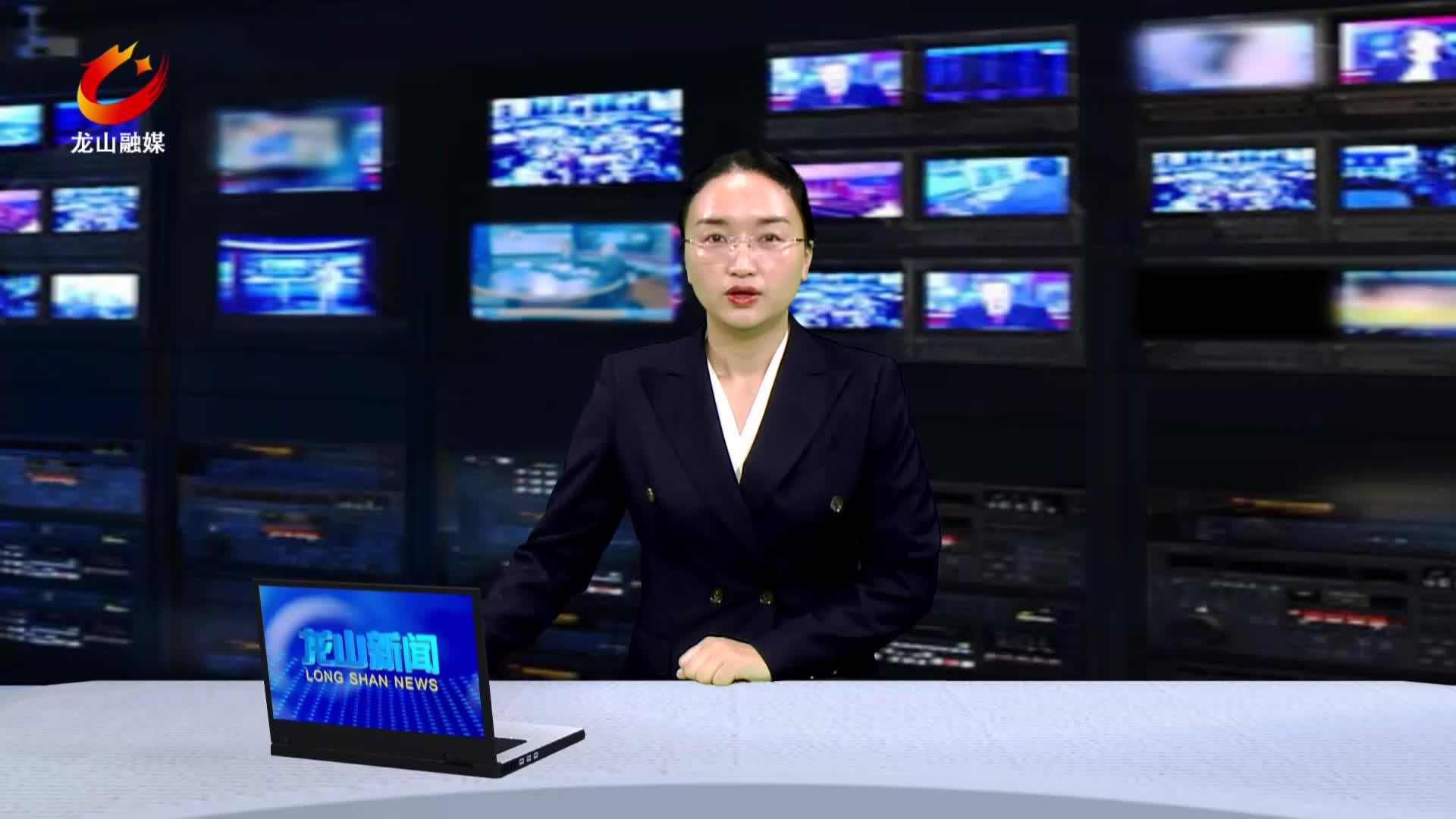 【龙山新闻】龙山高级中学：高一新生军训暨综合素质拓展成果汇演开展