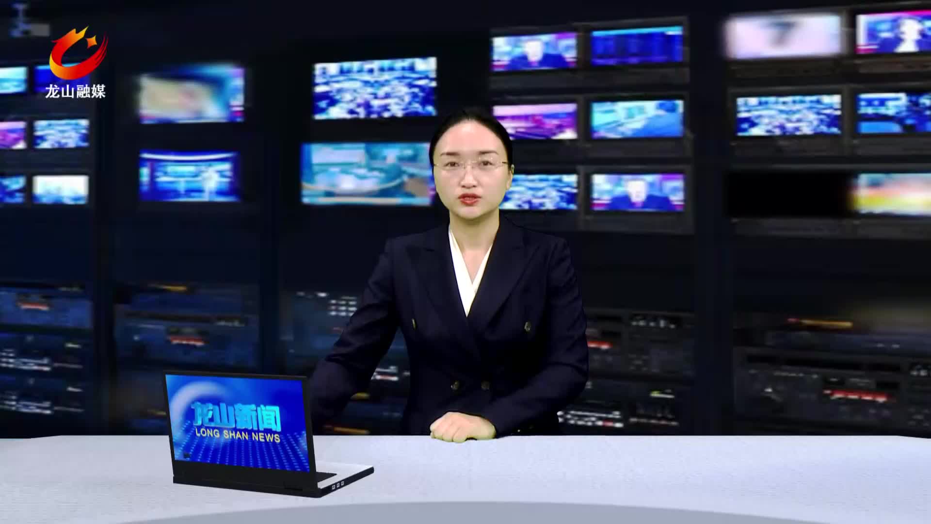 【龙山新闻】我县举行“爱我国防”主题演讲比赛决赛