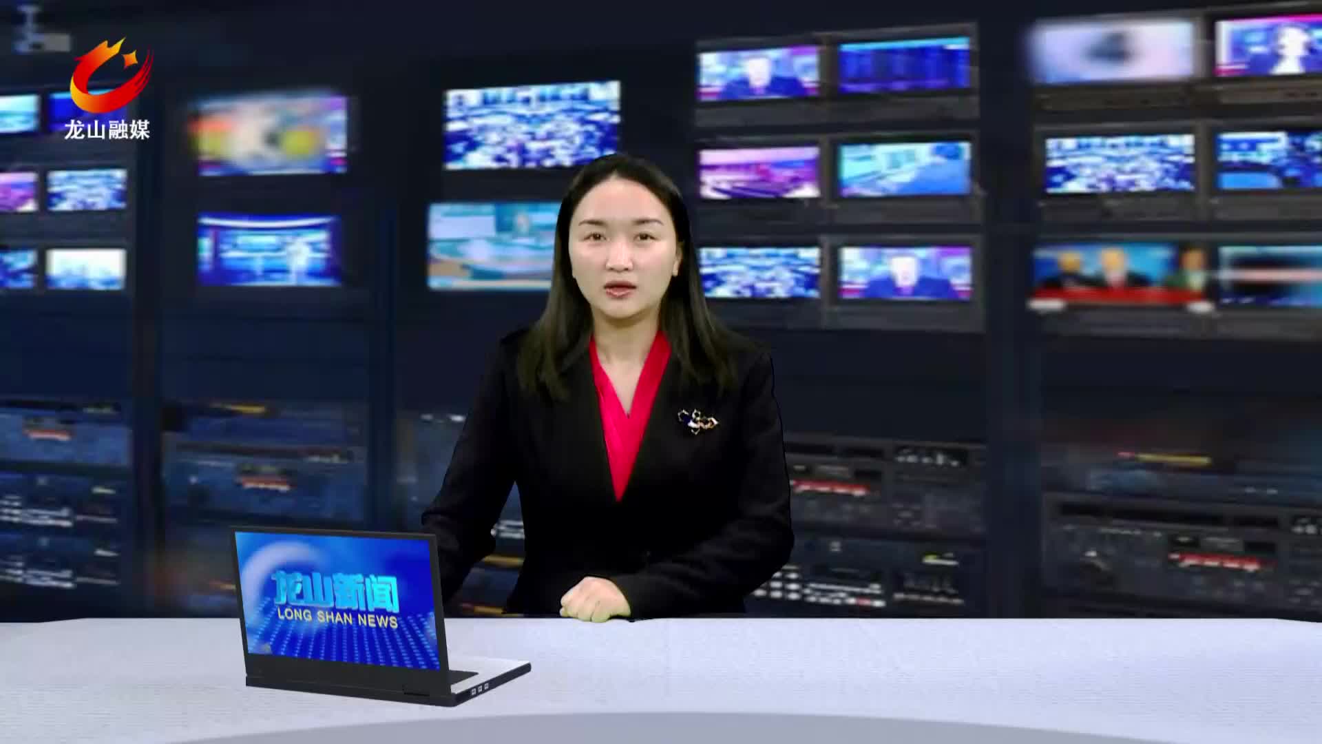 【龙山新闻】春来梅花开市民休闲乐