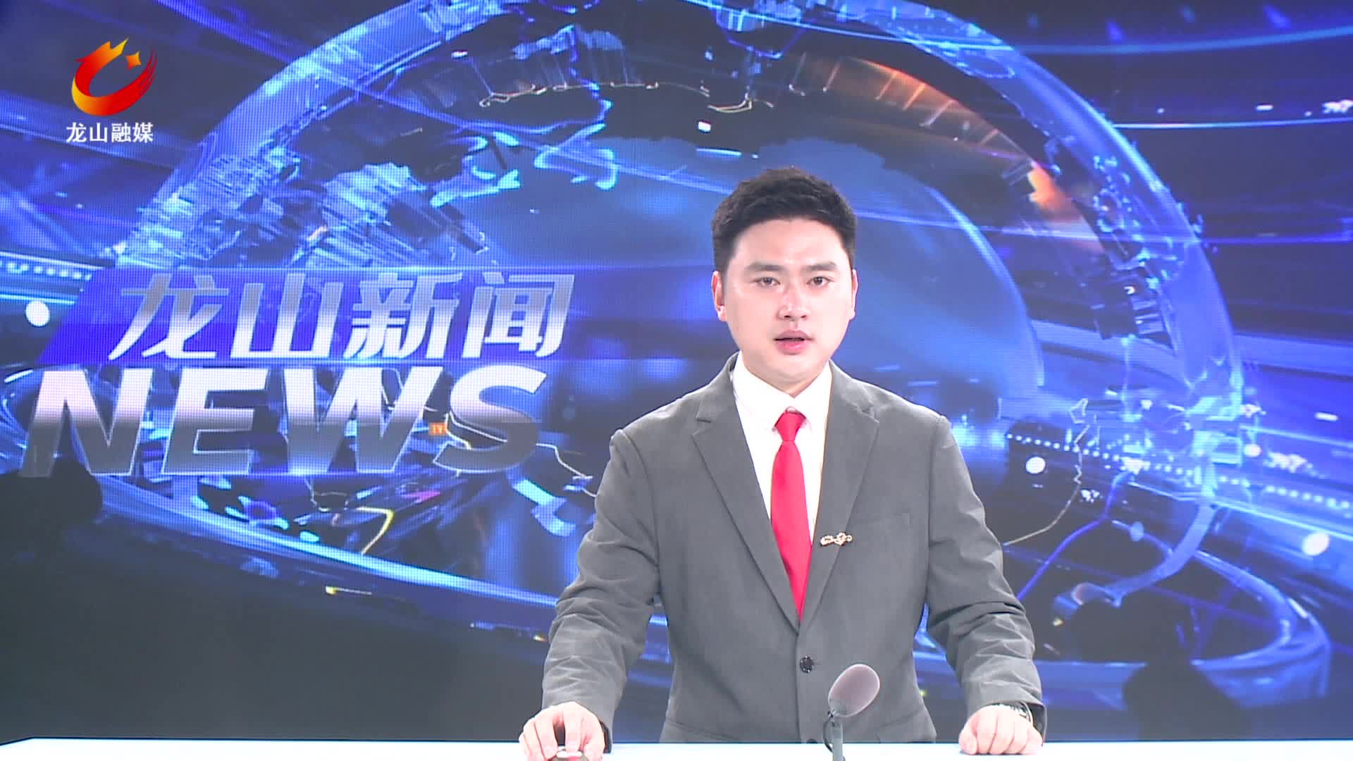 【龙山新闻】县人社局组织开展“三八”专场招聘会