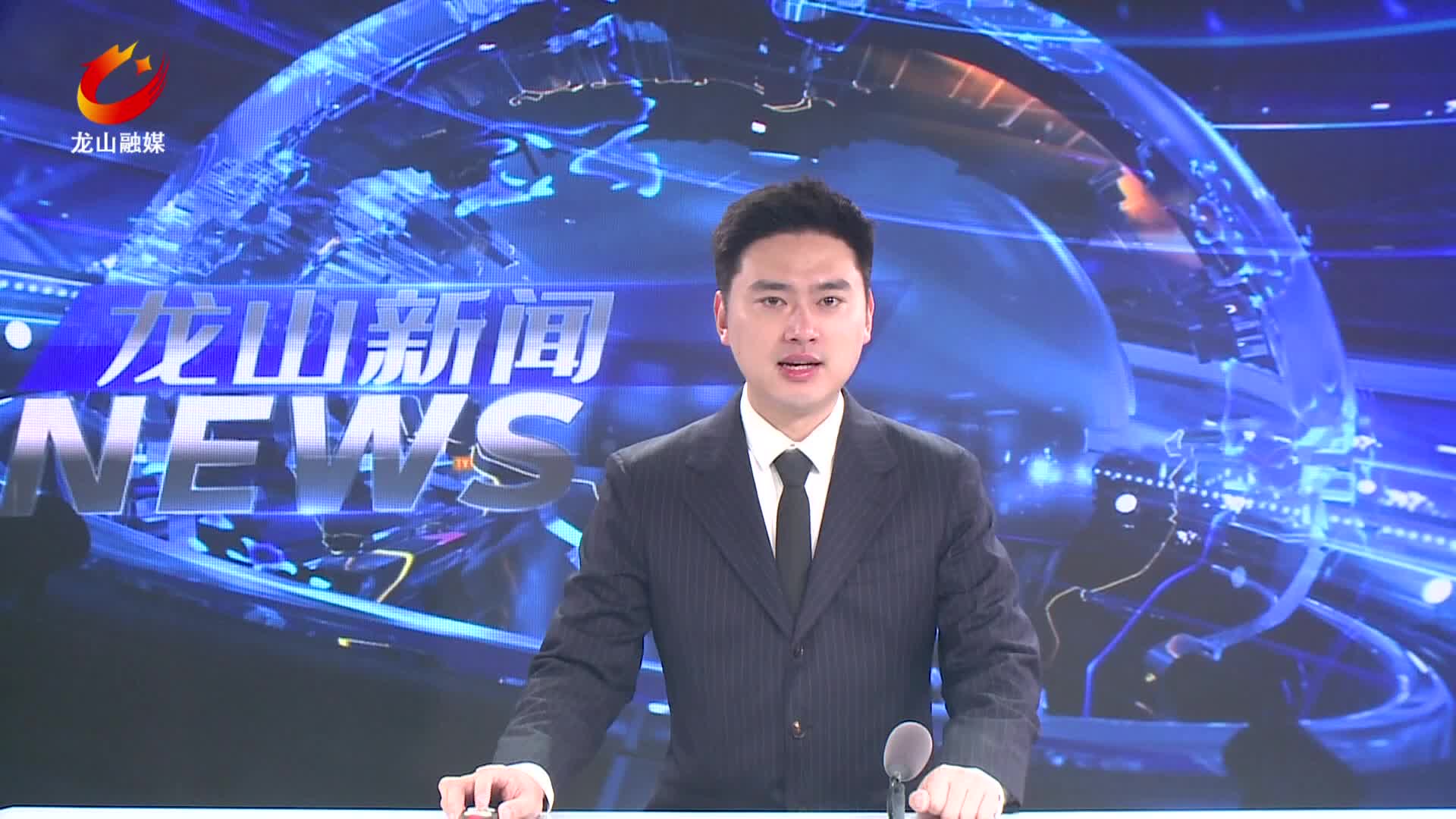 【龙山新闻】我县烤烟烟苗培管忙